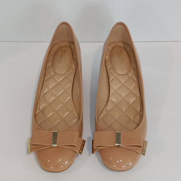 Michael Kors Kiera Flex Mid Pump Patent Dk Nude Size 10M never worn - Picture 12 of 12